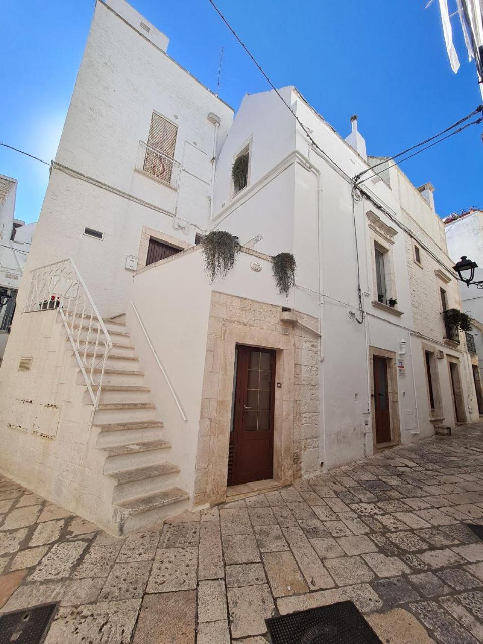 Villa La Dimora Nel Borgo Locorotondo Exterior foto